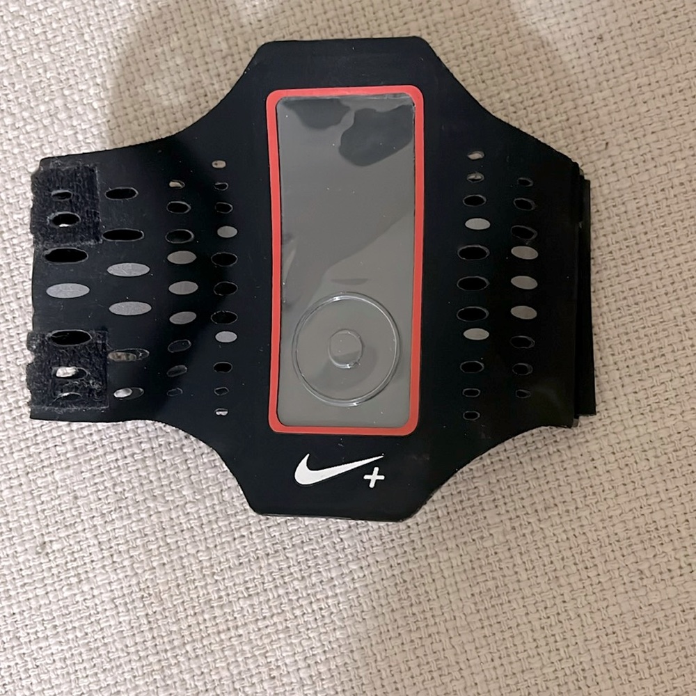 Nike Window iPod Running Armband